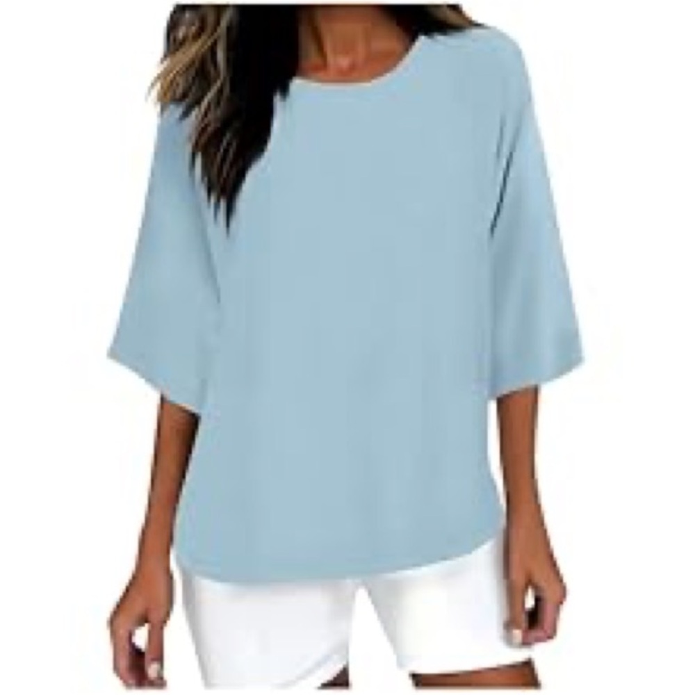 YSE Women's Light Blue Top